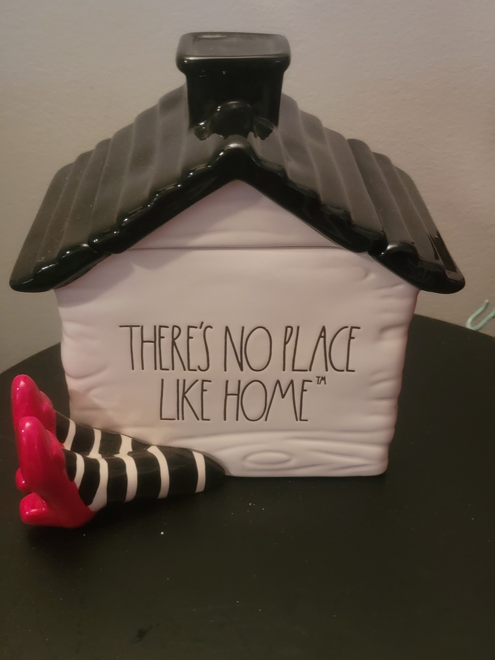 Rae Dunn Ceramic 'There's No Place Like Home' Canister